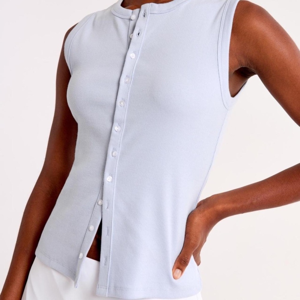 Abercrombie & Fitch Light Blue Sleeveless Button-Down Shirt